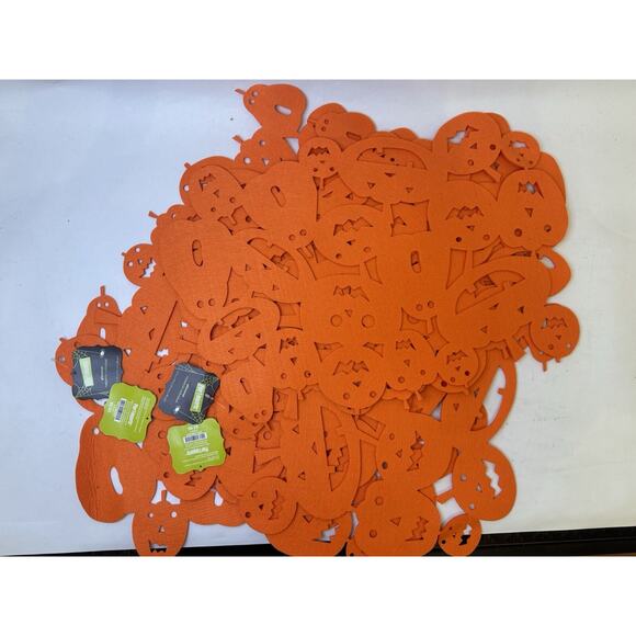 Set of 7 Halloween Placements Pumpkin Knit Autumn - Picture 4 of 4